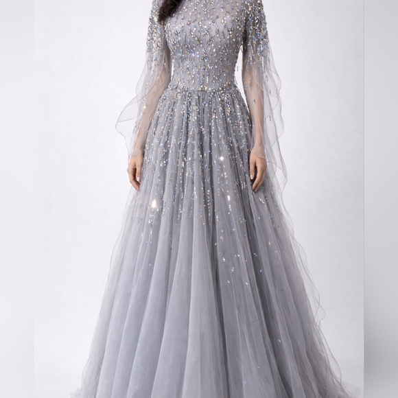 Jenny Packham Pandora Embellished Cape Dress, Gown, Blue Size 6 NWT, MSRP $5200 - Picture 8 of 16